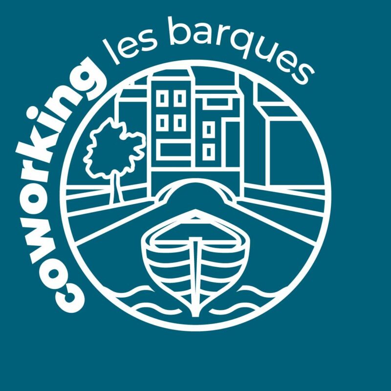 Particulier ? Professionnel ? Vous pouvez louer une salle au Coworking Les Barques situé à 950m du Will's Hotel !